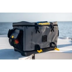 Plano Z-Series Tackle Bag -Fishing Paradise Plano PLABZ370 lifestyle1