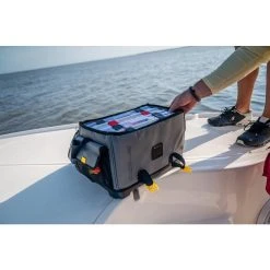 Plano Z-Series Tackle Bag -Fishing Paradise Plano PLABZ370 lifestyle3